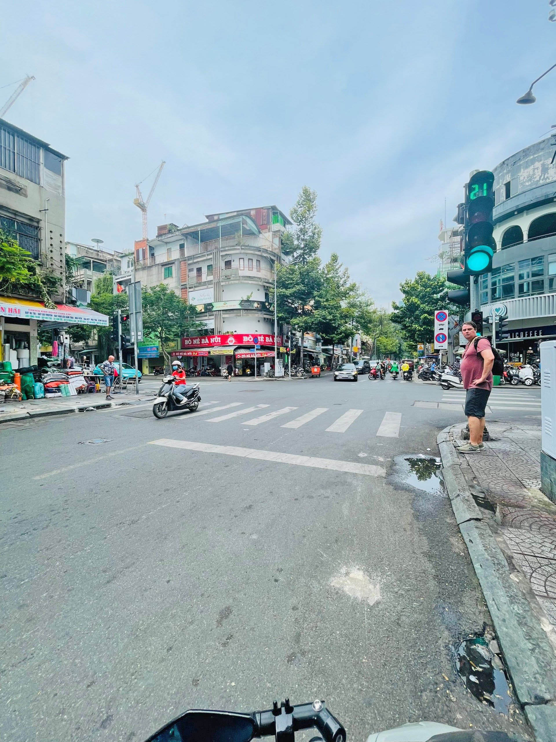 Cho thuê Mặt bằng MT Nguyễn Thái Bình, P. Nguyễn Thái Bình, Quận 1